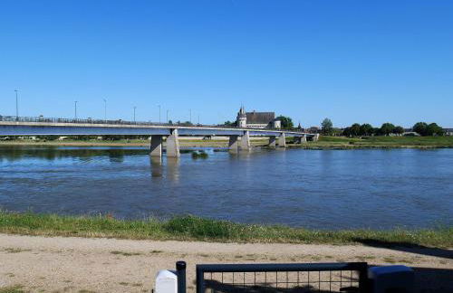 Charmante Maison pour 6 à St Père-sur-Loire, Vue Loire - FR-1-590-178 - Photo 2