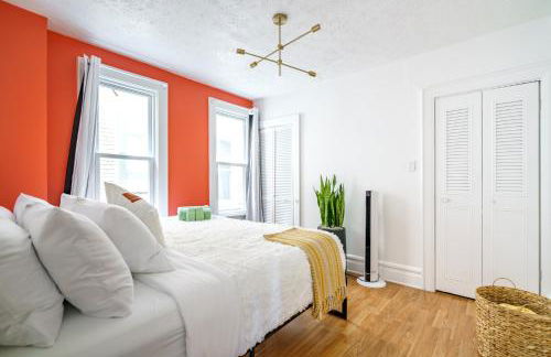 Jungle House Luxury Homes - Columbus Downtown Short North - Walk to Convention Center & Nationwide Arena - Sleeps up to 8 - Free Parking - Over 5,800 Five Stars - Foto 41