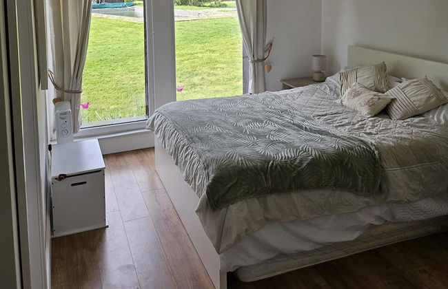 Remarkable 1-bed Cabin in Dunmow - Foto 2