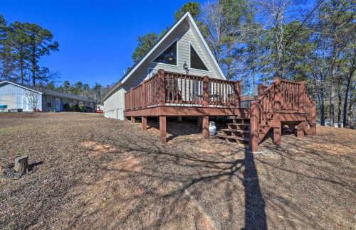 Sparta Lake Home with Deck and Boating Access! - Foto 21