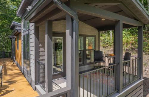 High Hollow Cottage Modern Tiny Home with Hot Tub - Foto 17