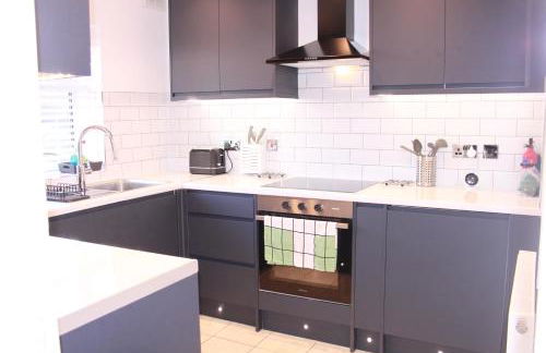 Stunning 3 bedroom apartment in Harlow, Essex - Foto 13
