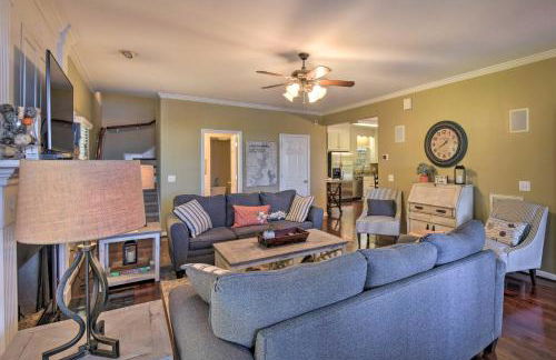 Lake Keowee Escape with Dock, Deck and Lake Access! - Foto 5