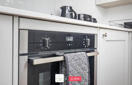 Treeside Place l Seaside Escapes Short Lets & Serviced Accommodation - Foto 16