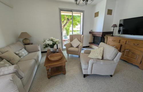 LE CHESTER - Maison de charme en Provence avec piscine près de L'Isle-sur-la-Sorgue - Foto 14