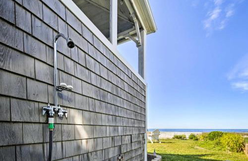 Oceanfront Cape Cod Home with Porch, Yard and Grill! - Foto 28