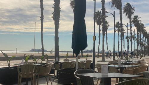 Avenida Mare Nostrum 7 Patacona Beach Breakfast items in the home - Foto 5
