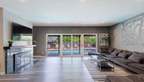 Mulholland Drive with Spa & Game Room - Foto 2