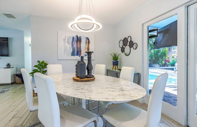 Fruit & Wine Saltwater Pool Home - Foto 2