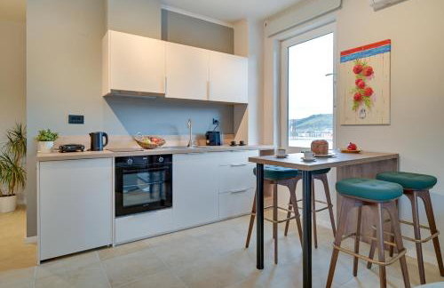 Nomads Lux Studios & Business Center - Photo 11