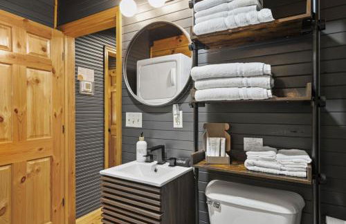 Hillside Haven - Hot Tub, Fire Pit, WiFi, Updated - Foto 6