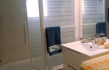 Mauguio-Carnon Appartement, Tout Confort, Clim, Wifi, Balcon, Parking privé couvert, 15 min de la Mer, de Montpellier - Foto 11