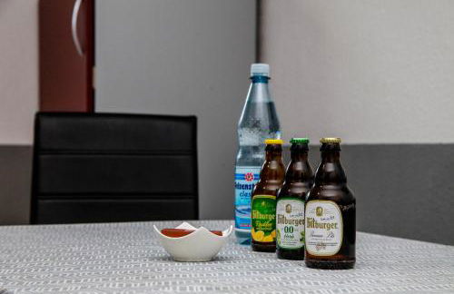 INDIVIDUAL APARTMENTS - Zentrale, ruhige Wohnung in Innenstadt - Küche, Parkplatz, Terrasse, SmartTV, Netflix - Foto 20