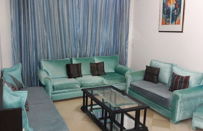 Spacious Very Modern Apartment Richly Furnished - Foto 1