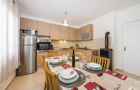 Two-Bedroom Holiday Home In Biograd - Foto 30