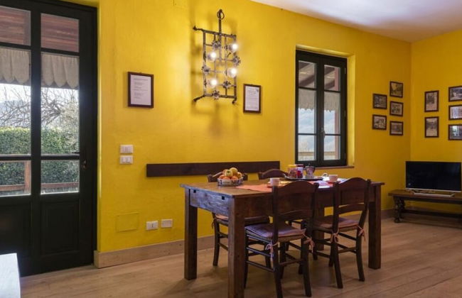 Villa Popiglio Comfortable Holiday Residence - Photo 29