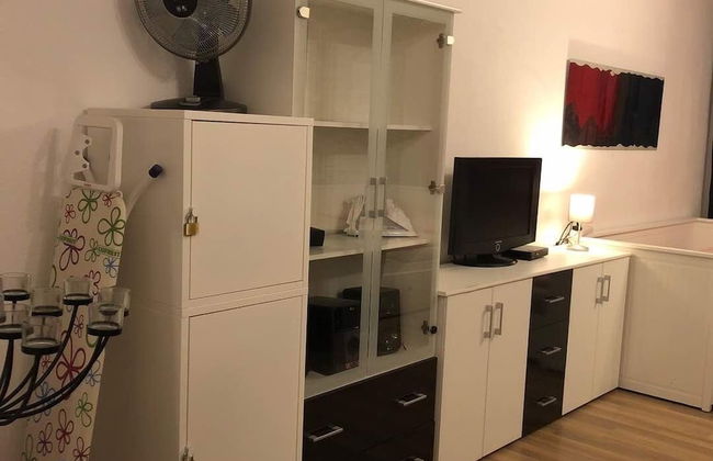 Friesenwall Centrum 5 min to Mainstation - Foto 31