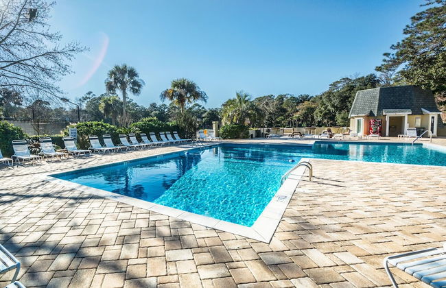 Evian by Hilton Head Retreats - Foto 25