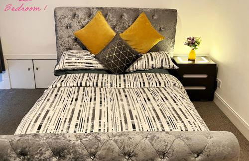 Luxury 2 Bedroom Entire Flat - Self Check in & Check out - Photo 5