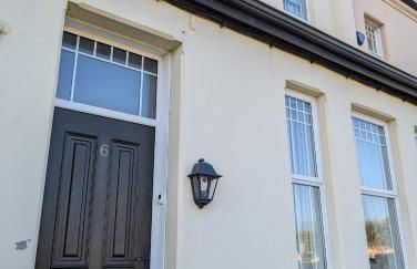 McAuley House - Foto 1