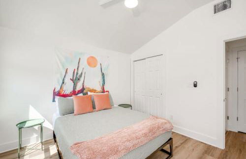 Modern 3 2 two Kings hot tub Fire pit 16min to Wine Trail Nearby Pickleball Courts Pools - Foto 77