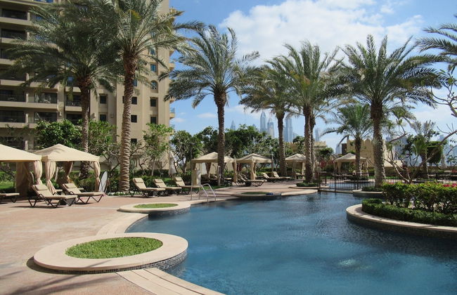 Premium Sky-high 3BR Penthouse in Fairmont North Residence - Foto 13