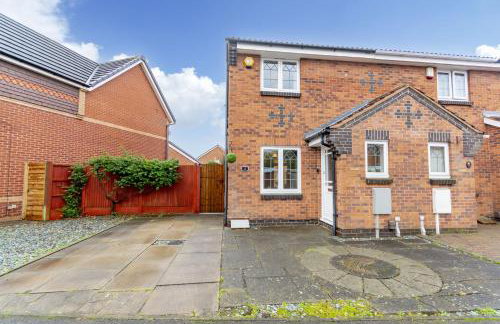 Modern 2-Bed Home with Free Parking Near Peak District - Foto 13