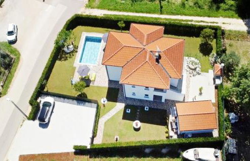 Modern holiday home with shared pool - Foto 35