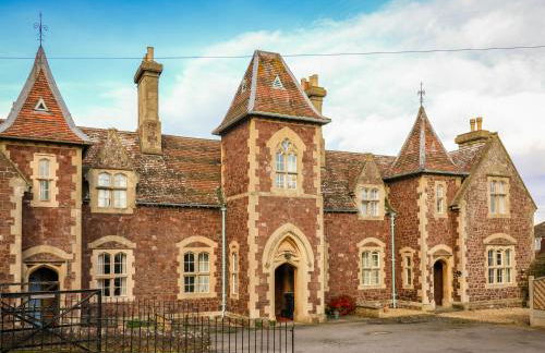 3 Old Police Station - Photo 1