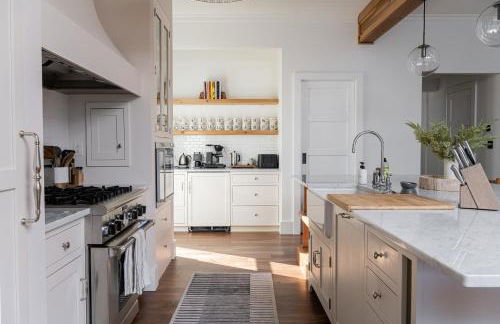 Wilkie 8br Luxury Mtn Villa with Spa - Foto 17