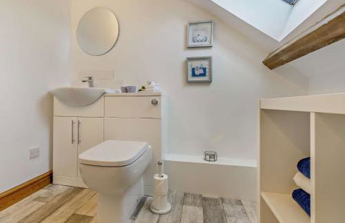 2 Bed in Llanwrtyd Wells 94009 - Foto 25