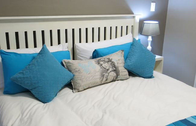 Cherry Lane Self Catering BB - 1 Bedroom Bathroom With Shower for 4 Guests - Foto 4