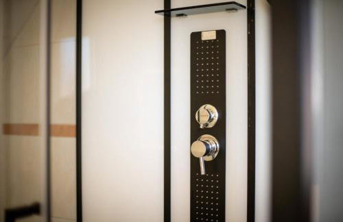 Gemütliches Heimkino mit Balkon & Beamer - Foto 12