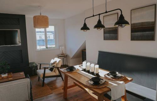Spacious Second Floor Apartment - Foto 6