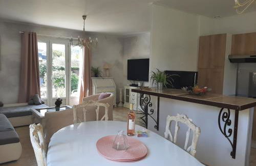 Eclats du Sud, villa les Cigales avec piscine, proche Cassis, meublé de tourisme 3 étoiles - Foto 23