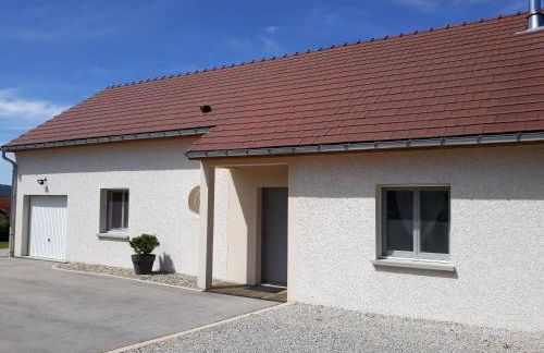 Entre Lacs Et Montagnes , Maison individuelle,lits préparés, parking et ménage inclus - Foto 10