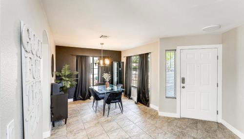 Las Vegas Home with Private Pool - Close to Casinos! - Foto 5