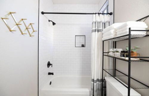 Gilbert Douglas - Foto 34