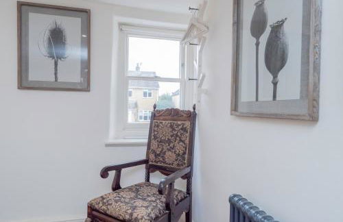 Heron Stays Bath- Boutique Period Group Properties, Parking for 4 Cars, Just 3 Miles to Bath Central, Sleeps 14 - Photo 21