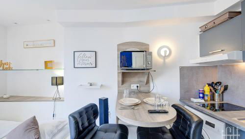 Studio - Plein Coeur du Centre Ville - Wifi - Photo 5