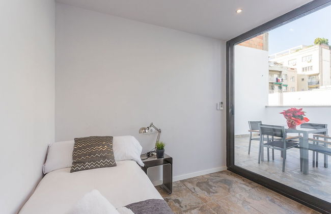 MSB Brand New Apartments in City Center - Photo 33