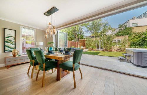 Stunning 3B2Ba Huge entertaining space and hottub! - Foto 15