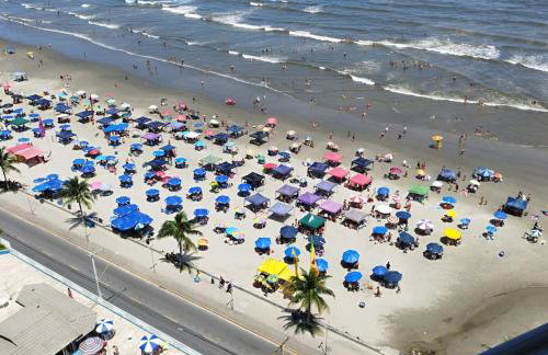 Itanhaém Praia dos sonhos pé na areia - Foto 29