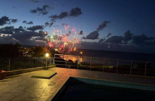Stunning sea view villa - Photo 45