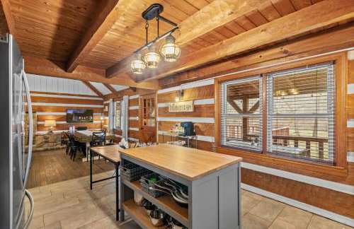 Riverfront w Hot Tub Game Room Fire Pit & More - Foto 18