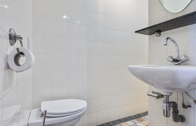 Cozy Apartment in Enschede Near Forest - Photo 49