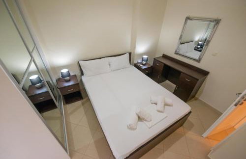 Grand Suites with Private Pools - Photo 41