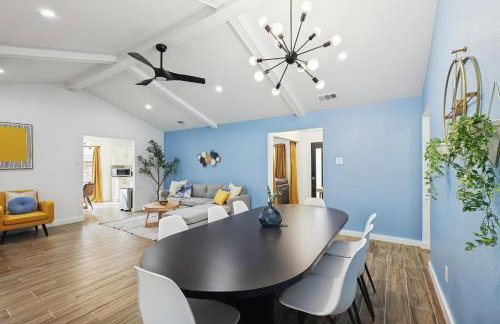 Best of Desoto 4BR, 3BA with Pool, HotTub, Cinema - Foto 12