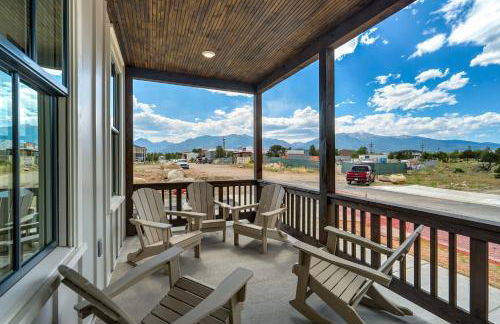 Whitewater Villa - 5BR Luxury Retreat with Hot Tub - Foto 9