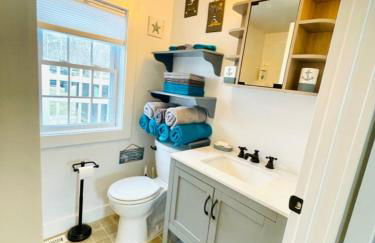 Walk to Beach, Harbor, Fire Pit, Outdoor Shower - Foto 6